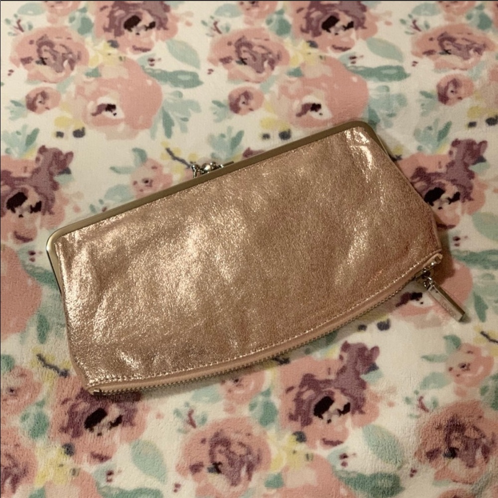 Hobo International Millie Clutch